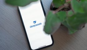 DeepSeek, ChatGPT’yi Tahtından İndirdi