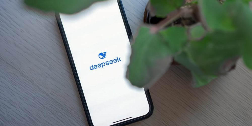DeepSeek, ChatGPT’yi Tahtından İndirdi